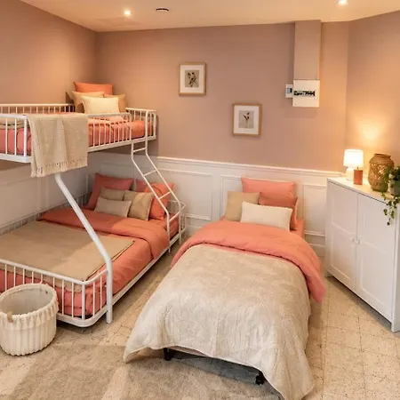 Cosy Avec Apartment Nesle